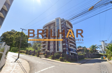 Apartamento 04 dormitórios comprar bairro Centro