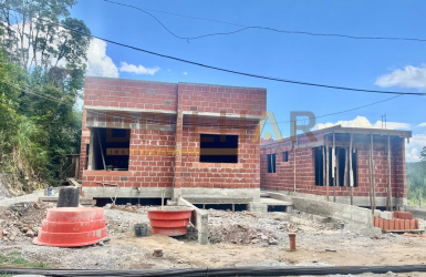 Casa 2 dormitórios comprar bairro São Virgilio